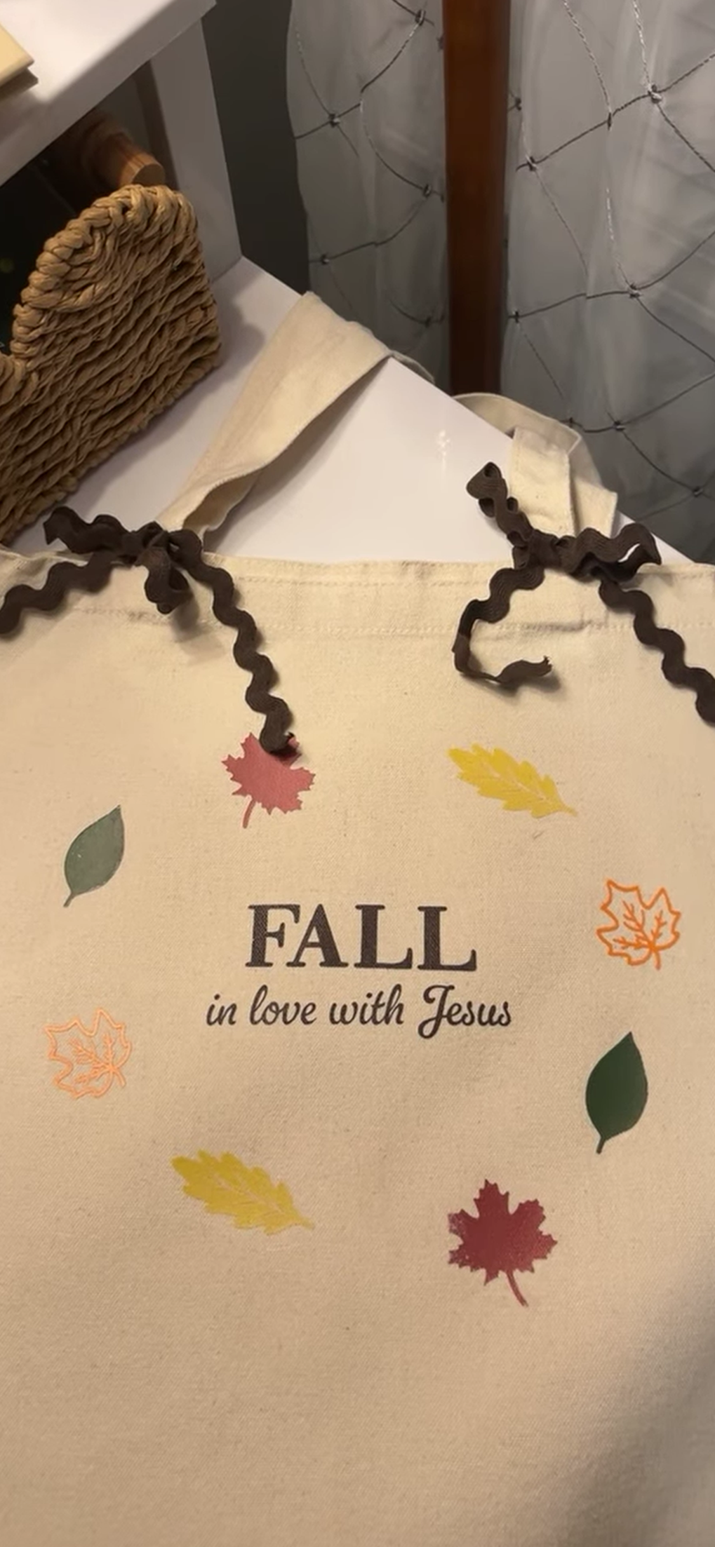 Fall in Love with Jesus Tote bag